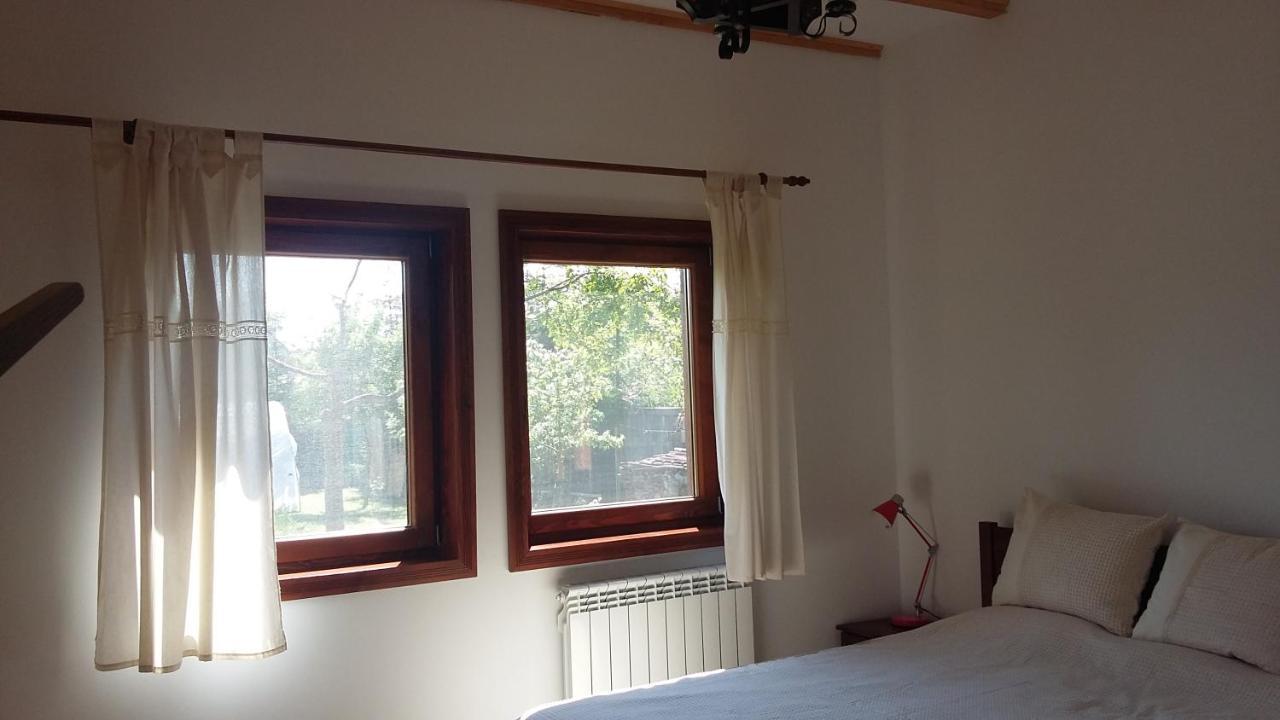 Albinuta Guesthouse Ozun Extérieur photo